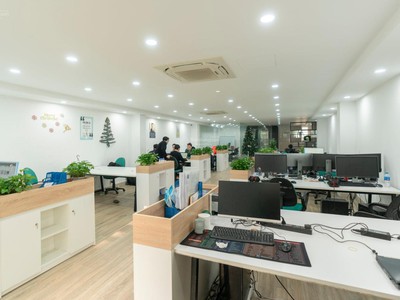 Văn phòng cho thuê nguyễn ngọc nại, thanh xuân , dt 153m2, thang máy, pccc đầy đủ, hầm xe rộng 1