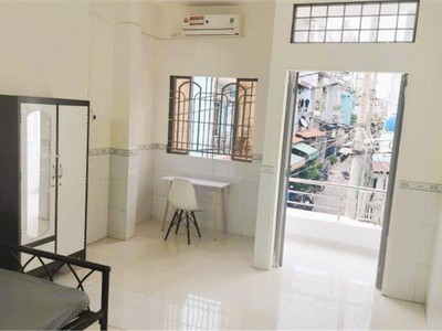188/ lê  đình  cẩn - bình tân - hẻm ô tô thông  - 43m2  - 2 tầng - ngang 4m dài  11 - giá chỉ 3.5 2
