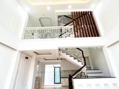 Tân tạo a bình tân - nhà đẹp 5 tầng ở ngay - hẻm 6m xe tải 1 trục - 5 x 10  50m2  - chỉ nhỉnh 5 1