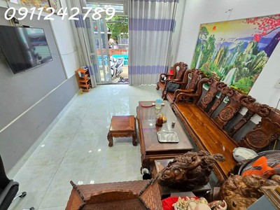 Quá rẻ - nhà 3 tấng - 3pn -3wc - sân thượng - ngay suối tiên, bv ung bướu, bxmđ chỉ nhỉnh 3 tỷ 0