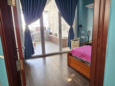 Mặt tiền kd khu tên lửa bt 4 tầng nở hậu 76m2 8 tỷ xíu 0