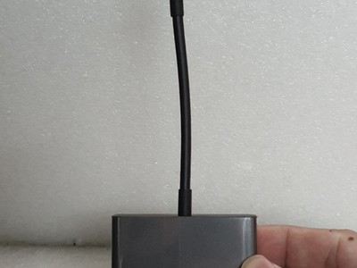 Cáp type C ra HDMI - VGA và USB - 3 trong 1 - Lenovo Thinkplus Type C USB-C 3-in-1 Adapter USB Hub, 11
