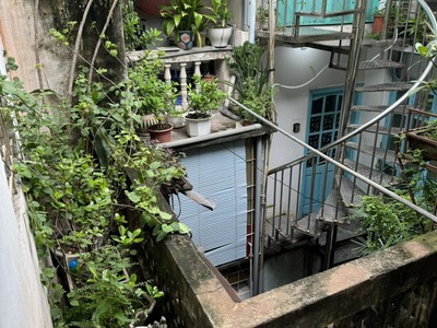 Cần cho thuê nhà ở phố Đào Duy Từ 2