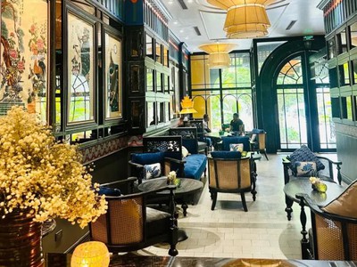 Bán nhà phố dịch vọng hậu, cầu giấy, dt147m2, 8 tầng nổi 1 hầm, mt 8.2m, vỉa hè rộng, dòng tiền cao 0