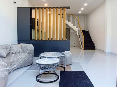 Trung tâm thanh khê, sát biển, 2 tầng, trần cao vân, 51m2. 0