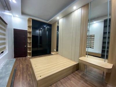 Bán nhà thanh xuân vương thừa vũ 14,5 tỷ,61m2 mt 4,5m , 3 thoáng ô tô đỗ cửa 3