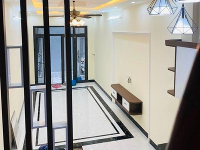 Bán nhà lĩnh nam 37m2 x 4 tầng, nhà mới kính koog, ngõ rộng, tương lai mặt phố, chỉ 5 tỷ 1