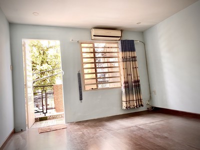 Bán nhà tân bình - bàu cát - ngã tư bảy hiền - 86 m2 , mặt tiền kinh doanh  4m -  chỉ 9.8 3