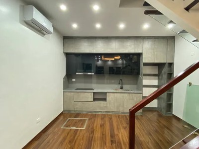 Bán nhà thanh xuân vương thừa vũ 14,5 tỷ,61m2 mt 4,5m , 3 thoáng ô tô đỗ cửa 1