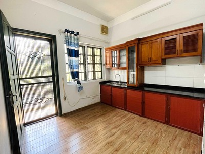 Hot hot hot chỉ 12tr đã thuê ngay được căn 3pn 100m2 tòa n13 trần đăng ninh cầu giấy hà nội 2