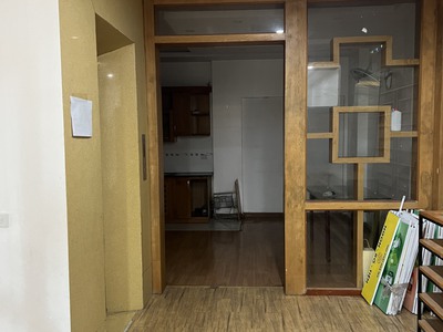 Tôi chính chủ cho thuê nhà mặt tiền 6 tầng tại địa chỉ nhà số 3 ngõ 118 ngách 8 nguyễn khánh toàn 0