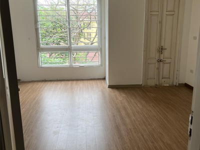 Tôi chính chủ cho thuê nhà mặt tiền 6 tầng tại địa chỉ nhà số 3 ngõ 118 ngách 8 nguyễn khánh toàn 4