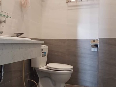 Cho thuê chung cư Lô 7 Lê Hồng Phong, 2 p.ngủ  65m2 . 7