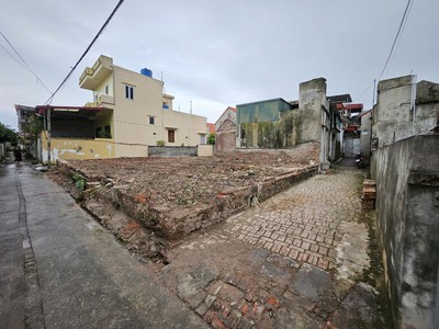 Bán nhanh mảnh đất trung tâm phú xuyên diện tích rộng gần 150m, đầu tư được giá 1.x tỷ 0