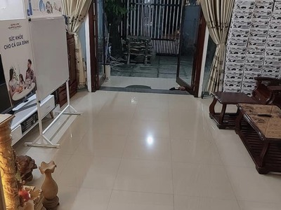 Cho thuê nhà nguyên căn 3 tầng tại châu hoà vang, đà nẵng 2