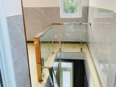 Bán nhà thủ dầu một bình dương gần ngã tư vỏ cái ,cách trường nguyễn hiền 500m - dt: 6m55 dài 18 3