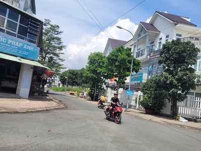 Bán nền biệt thự ngay cổng khu công nghệ cao 500 ha, dân cư đông đúc, sang tên ngay trong ngày 0