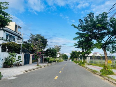 Bán Lô Biệt Thự Đường Nguyễn Đình Thi, Hòa Xuân, Cẩm Lệ, Đà Nẵng   Giá nhỉnh 12 tỷ 2