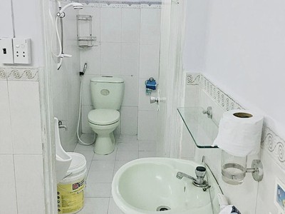 Nhà 2 tầng - ô tô đổ cửa - 3 mặt tiền hẻm 8m phạm thế hiển - phường 5 - quận 8 - giá 5 tỷ 900 4