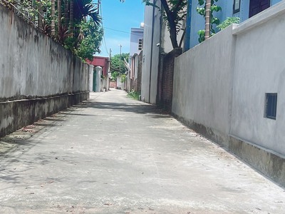 Lô đất dành cho nhà đầu tư thông minh -giá  còn lâu mới đến 2 tỷ dt 65 m fun thổ cư tại mại nội mai 2