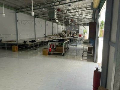 Biệt thự, xưởng may tổng dt 1500m2 xã Trung Hòa, huyện Chợ Gạo, Tiền Giang, giá 6.9 tỷ 8