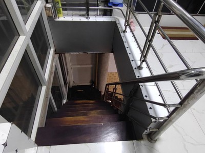 Bán Nhà Xuân Thủy, Ngõ Ô TÔ tải thông tứ phía, 2 mặt ngõ cách oto 15m. 38m2/3Tầng/Giá 4,2tỷ 2