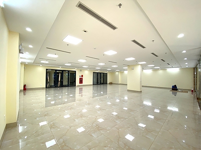 Bán Tòa Văn Phòng VIP 9 Tầng MP Hoàng Ngân.Đang cho thuê 500tr.th. DT 400.5m2. Giá 215 TỶ 4