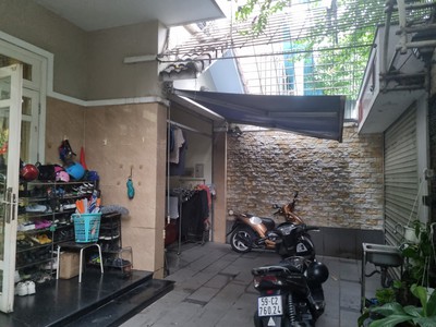 Bán biệt thự phố gần nthx, q bình thạnh, 8x18 đường 13m, gara 2 oto 1