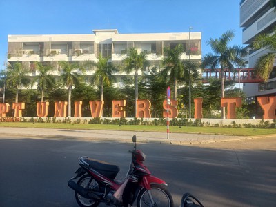 Khu đô thị fpt gần 5 phút đi bộ ra  đại học fpt đà nẵng lô đất 102m2 ngang 6m, đường 7,5m giá chỉ 4