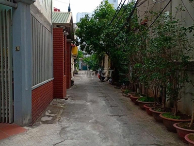 Cho thuê nhà phố phan đình giót hà đông 0