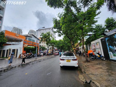  bántòa nhà số 92a xuân thủy, p thảo điền q2, 4 tầng 1