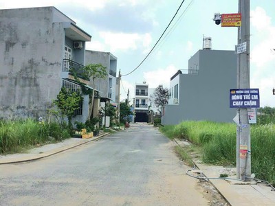 Duy nhất 1 lô giá rẻ - đường oto 7m gàn nguyễn duy trinh quận 9 - sổ riêng 52m2 chỉ hơn 2 tỷ 1