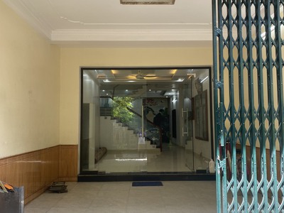 Cho thuê nhà 4 Tầng mặt đường Phương Lưu - Đông Hải, vị trí đẹp, kinh doanh mọi loại mặt hàng. 1