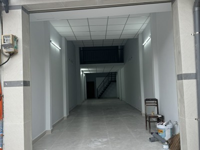 Chính chủ cho thuê nhà mặt tiền đường lê đại hành - quận 11 - tp hồ chí minh 0