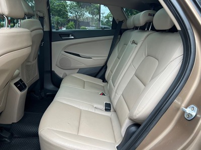 Tucson-1.6Turbo 2018, chạy hơn 6 vạn km 6
