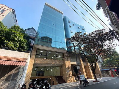Bán Tòa Văn Phòng 9 Tầng Mặt Phố Hoàng Ngân. Đang cho thuê 300tr/th. Giá 120 TỶ 0