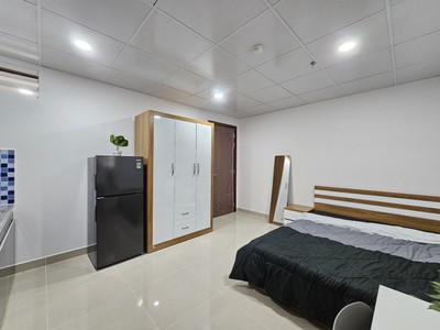 Cho thuê căn hộ dịch vụ mặt tiền Nguyễn Thị Thập  quận 7 3