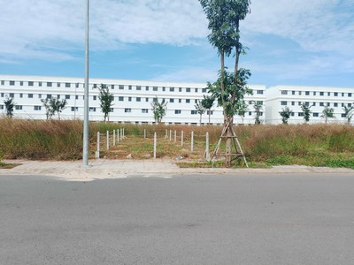 Cần bán lô đất liền kề đường vào sân bay Long Thành, sổ sẵn thổ cư,990 tr bao công chứng 0