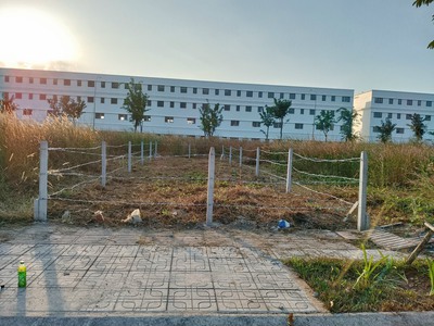Cần bán lô đất liền kề đường vào sân bay Long Thành, sổ sẵn thổ cư,990 tr bao công chứng 2