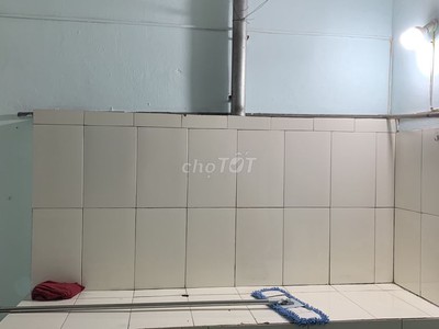 Cho thuê nhà cấp 4 tại phố Sở Thượng, đường Tam Trinh, quận Hoàng Mai, Hà Nội. 0