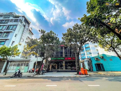 Mặt tiền lớn, gần hai bà trưng 120bis nguyễn đình chiểu, đakao, quận 1, hcm 0
