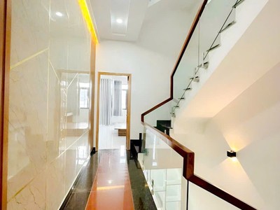 Bán gấp nhà mới đẹp lô nhì đường huỳnh tấn phát - gần amelia phú mỹ hưng - 5x20m - xe hơi đậu trong 4