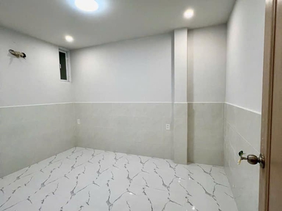 Nhà đẹp 2 tầng vào ở ngay - hẻm trước nhà 3m - 5.3x11m - huỳnh tấn phát - quận 7 4