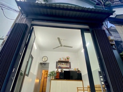 185 nguyễn phúc chu gần chợ phạm văn bạch - tân bình - 32m2, 1t1l - 2pn, full nội thất 0