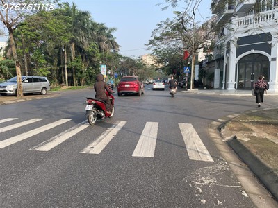 Bán đất tái định cư giang biên, công viên, vỉa hè 4m,90m, mt6m, hơn 14 tỷ 2