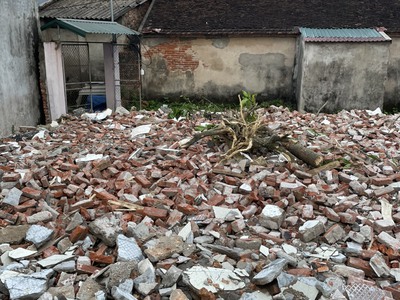 Bán 242m2 tại khu công nghiệp phú nghĩa 2
