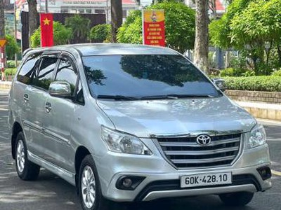 Cần bán Toyota Innova E 2014 1