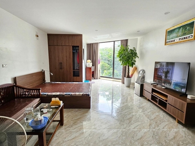 Môi giới giật mình, mặt đường p.v.đồng 45m, có 18t2, nhà dòng tiền, gần cv hòa bình 2