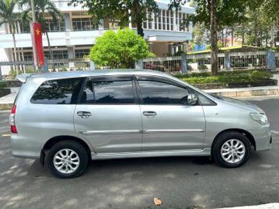 Cần bán Toyota Innova E 2014 3