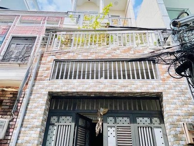 Giáp tân phú - gần chợ gò xoài - hxh 4c đỗ cửa - 68m 4 tầng btct giá 5tỷ2 tl 0